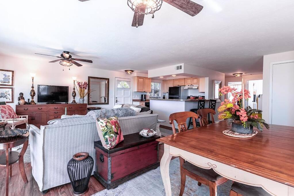 Your Tranquil Escape Is Found Directly On The Beach At The Serenity Beach Condo. Siesta Key Exteriér fotografie